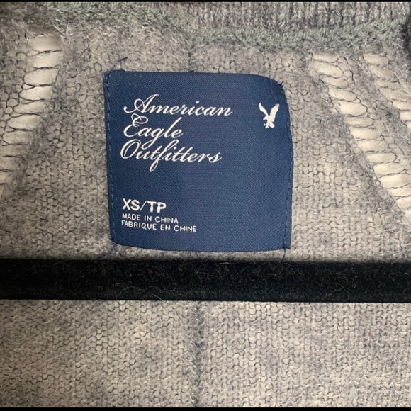 s a l e 🦊 American Eagle cardigan - Picture 4 of 8